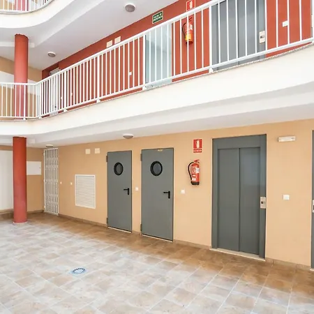Apartment Ideally Located